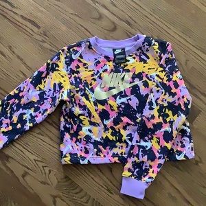 Nike Girls Sweatshirt (NWOT)